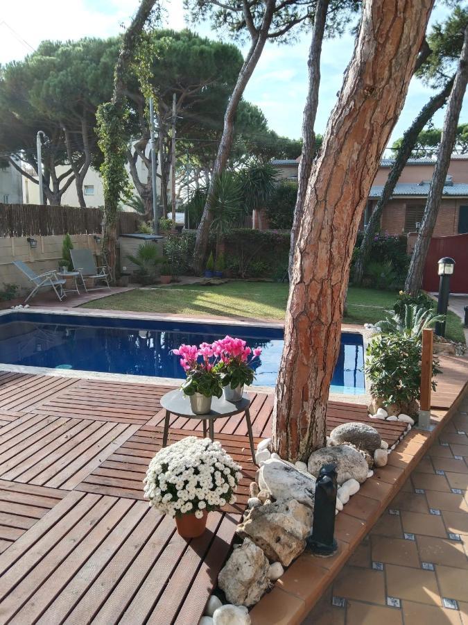 Villa Bella Estanca Castelldefels Buitenkant foto